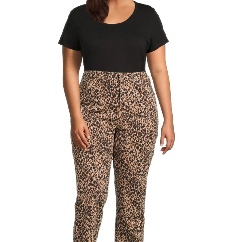 TERRA & SKY Womens Straight Leg Jean Size 24W Petite Animal Print Med Weight New